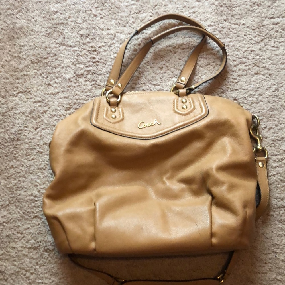 Leather tan Coach bag